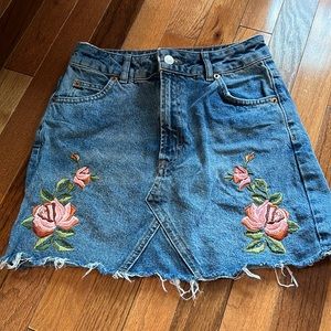 Top shop denim skirt